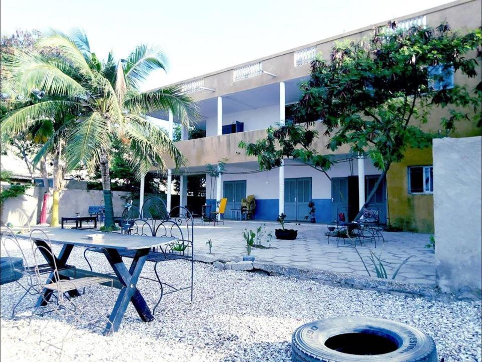 Auberge Cafétéria Restaurant Cœur Océan Joal-Fadiout Exterior foto